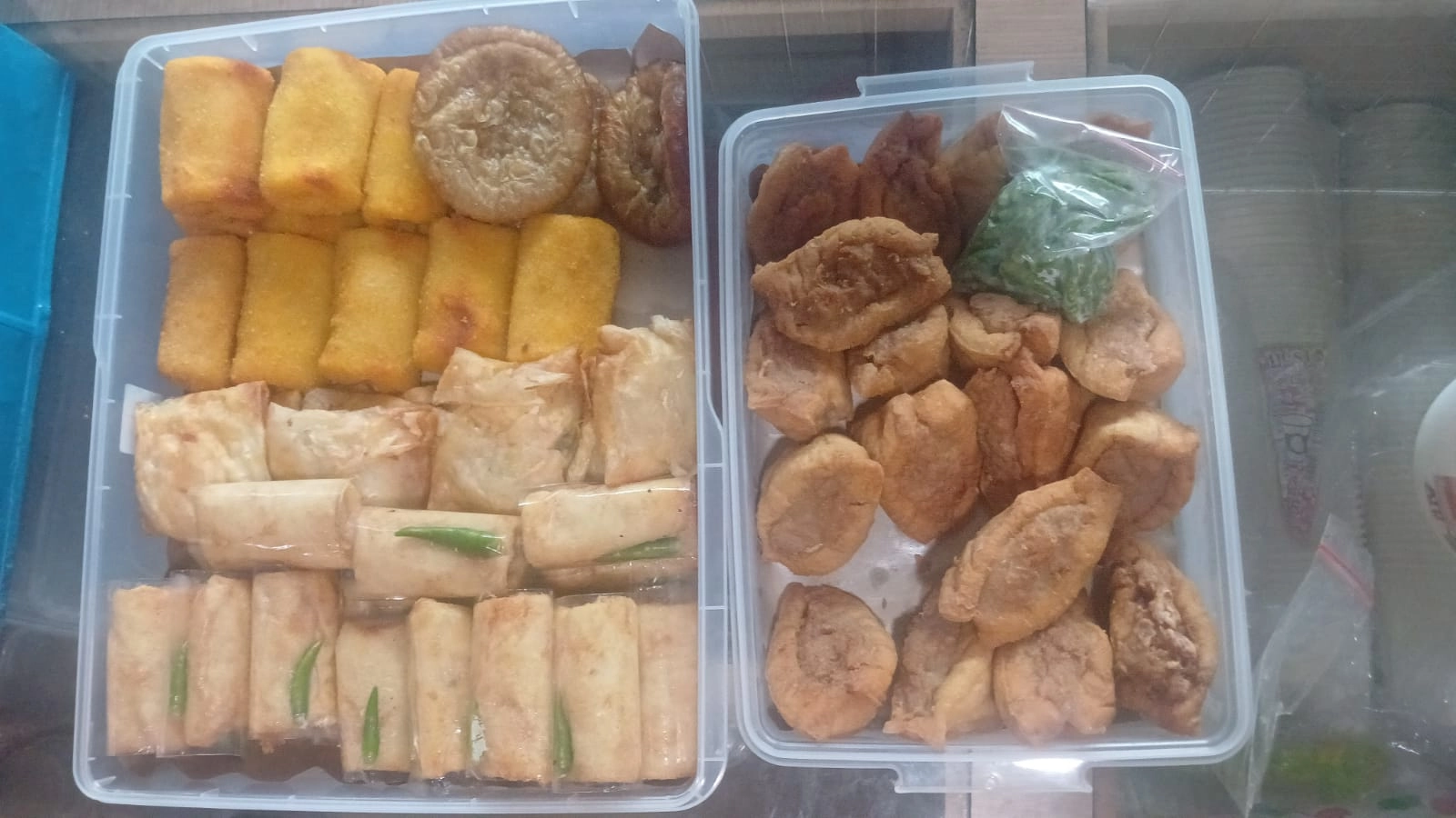 GORENGAN RISOL ROGUT TAHU BAKSO SOSIS SOLO